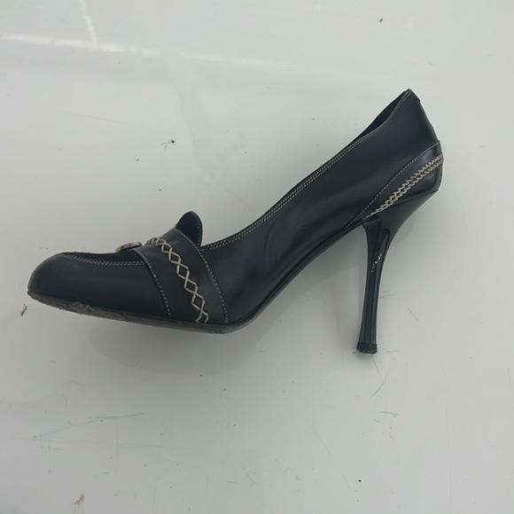 Authentic Vintage DIOR shoes  | Authentic Vintage Dior Round Closed Toe CD logo - Picture 6 of 13